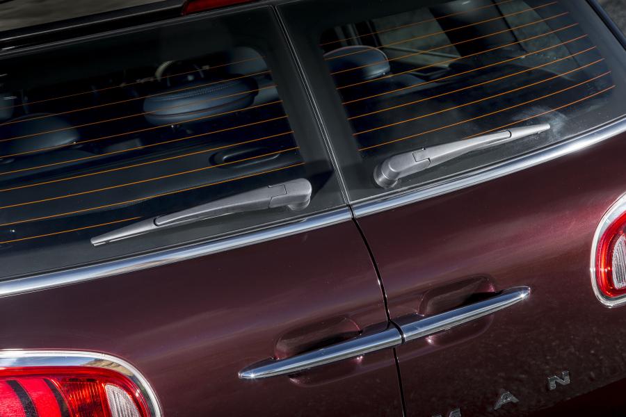  Mini Cooper D Clubman 2015 года  (UK) (фото 101 из 127)
